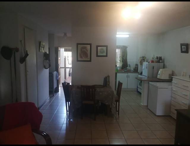 2 BEDROOM APARTMENT SOLD IN DORANDIA